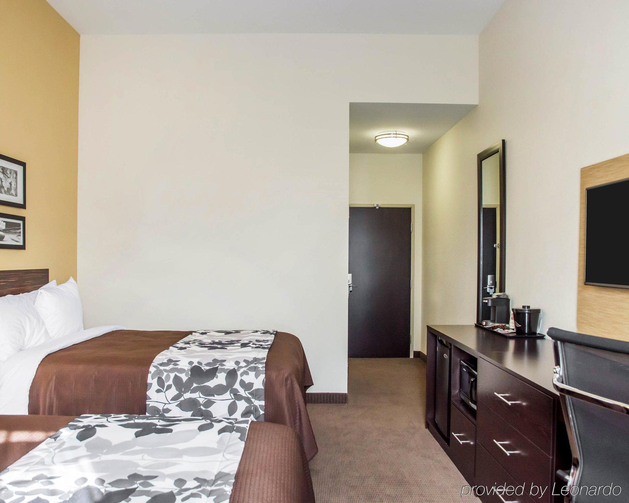 Sleep Inn & Suites Vienna Exterior photo